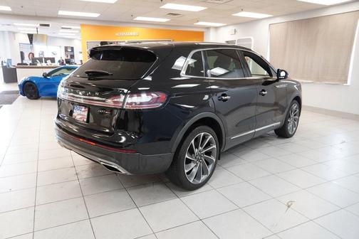 Black 2020 Lincoln Nautilus Reserve