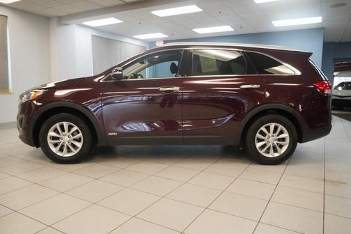 2018 Kia Sorento LX