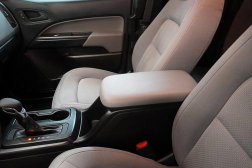 2022 Chevrolet Colorado WT