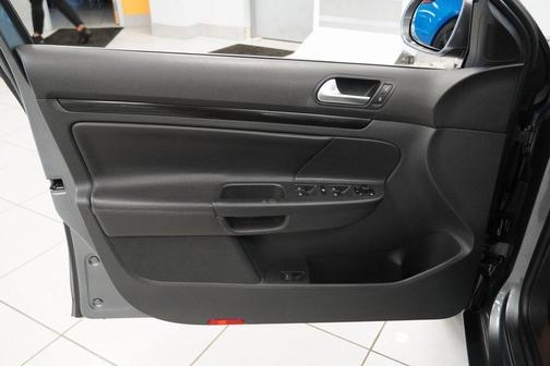 2014 Volkswagen Jetta SportWagen TDI