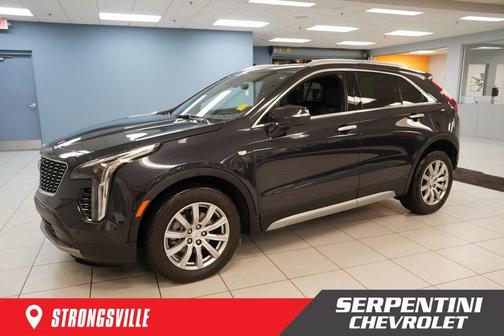 2023 Cadillac XT4 Premium Luxury
