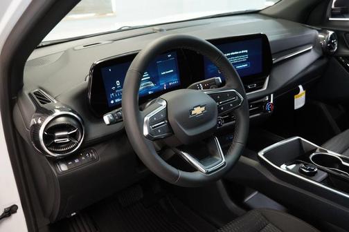 Summit White 2026 Chevrolet Equinox LT