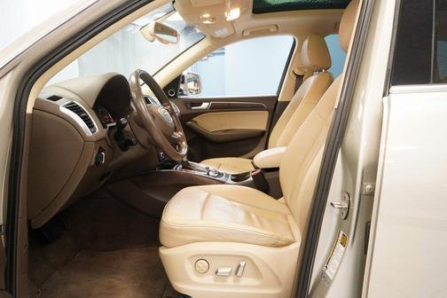 2017 Audi Q5 2.0T Premium Plus