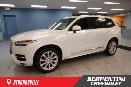 Crystal White Pearl 2016 Volvo XC90 T6 Inscription