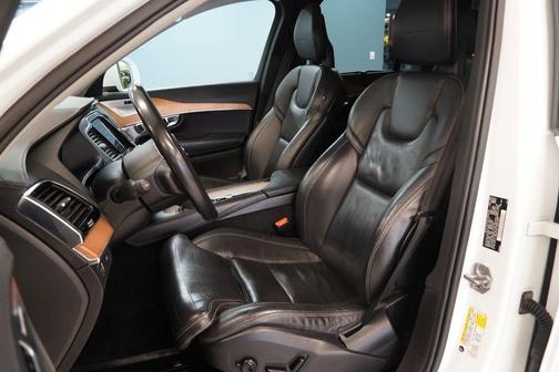 2016 Volvo XC90 T6 Inscription