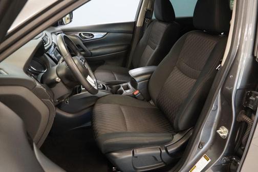 Gun Metallic 2020 Nissan Rogue S