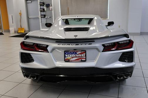 Blade Silver Metallic 2026 Chevrolet Corvette Stingray w/2LT