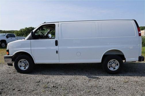 2025 Chevrolet Express 2500 Work Van
