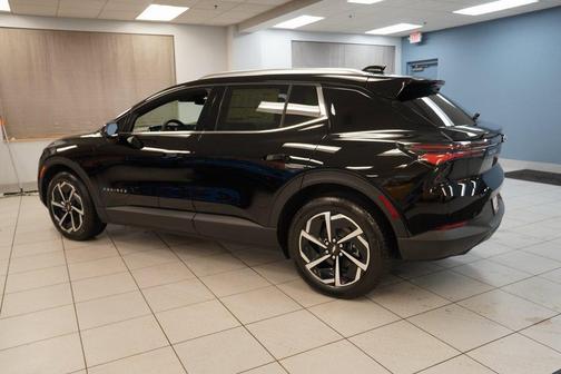 2026 Chevrolet Equinox EV LT 2