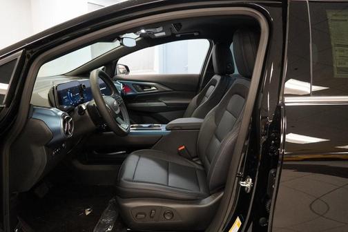 2026 Chevrolet Equinox EV LT 2