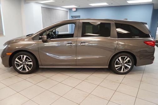Pacific Pewter Metallic 2021 Honda Odyssey Touring