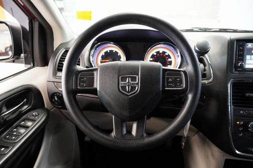 2020 Dodge Grand Caravan SE