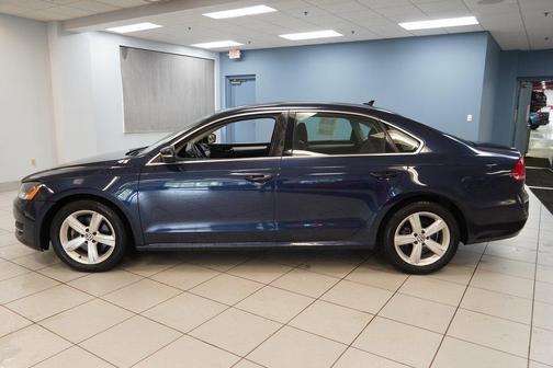 2013 Volkswagen Passat 2.5 SE