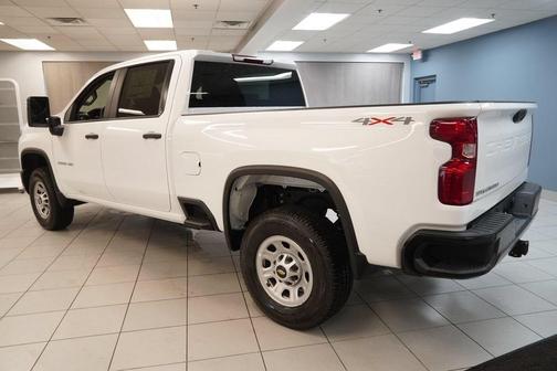 Summit White 2026 Chevrolet Silverado 3500 WT