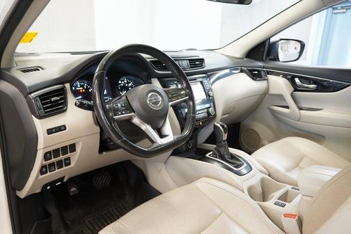 2018 Nissan Rogue Sport SL