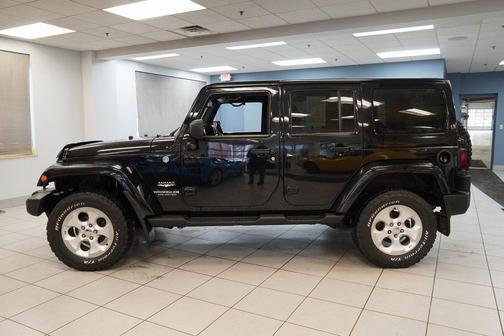 2014 Jeep Wrangler Unlimited Sahara