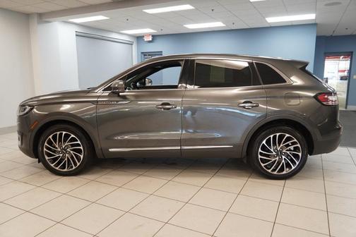 Magnetic Gray Metallic 2019 Lincoln Nautilus Reserve