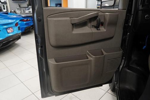 2016 Chevrolet Express 2500 LS