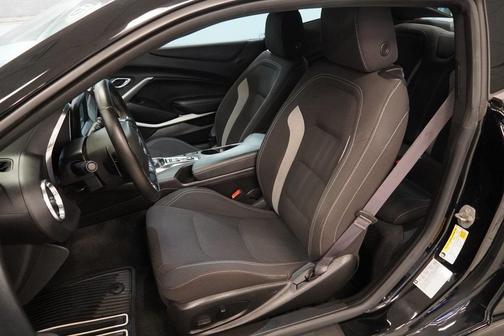 2016 Chevrolet Camaro 1LT