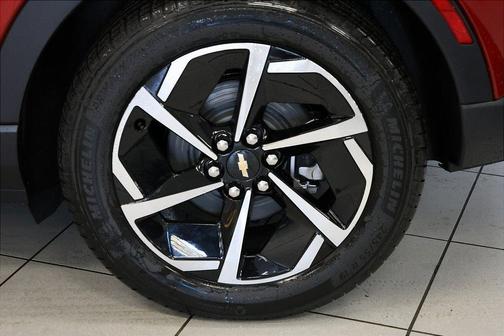 2026 Chevrolet Equinox EV LT 2