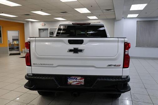Summit White 2026 Chevrolet Silverado 1500 ZR2