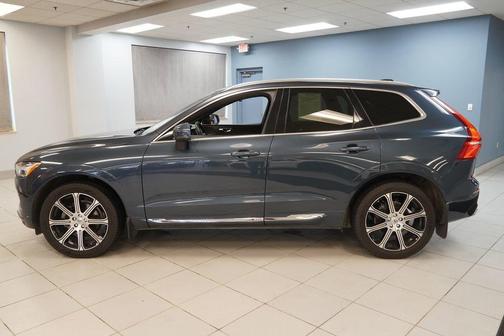 Denim Blue Metallic 2020 Volvo XC60 T5 Inscription