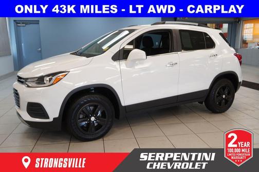 Summit White 2019 Chevrolet Trax LT