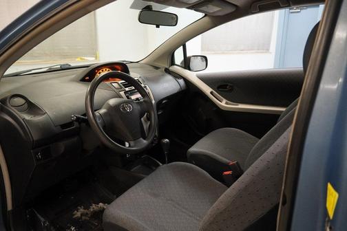 2011 Toyota Yaris Base
