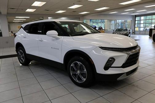 2025 Chevrolet Blazer LT