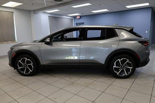 2026 Chevrolet Equinox EV LT 1