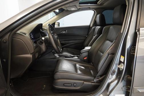 2013 Acura ILX 2.0L Technology