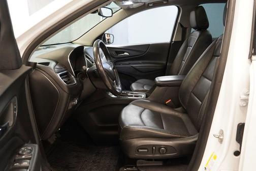 Iridescent Pearl Tricoat 2019 Chevrolet Equinox Premier w/2LZ