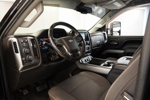 2017 Chevrolet Silverado 2500 LT