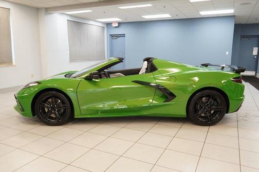 2026 Chevrolet Corvette Stingray w/2LT