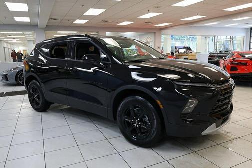 2025 Chevrolet Blazer LT