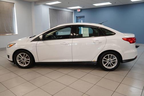 Oxford White 2015 Ford Focus SE
