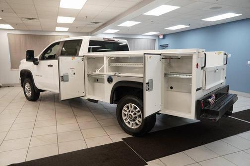 2025 Chevrolet Silverado 2500 WT