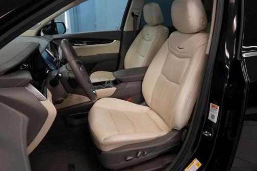 2023 Cadillac XT6 Premium Luxury AWD