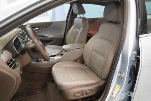 Arctic Blue Metallic 2017 Chevrolet Malibu 1LT