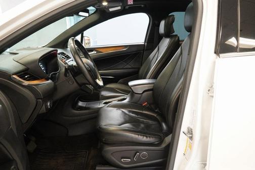 2015 Lincoln MKC Base