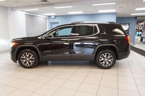 Ebony Twilight Metallic 2022 GMC Acadia SLE