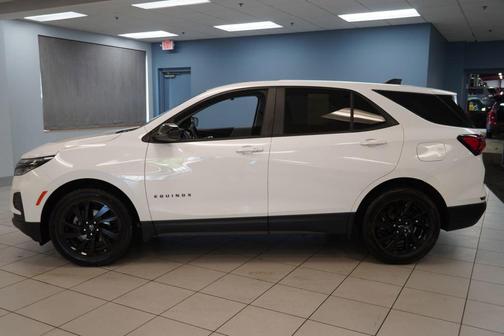 Summit White 2023 Chevrolet Equinox LS