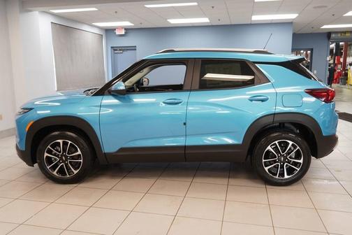 Marina Blue 2026 Chevrolet Trailblazer LT