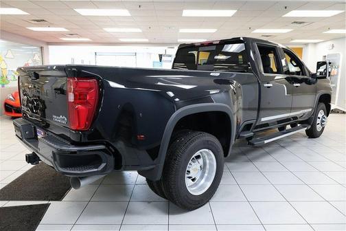 2025 Chevrolet Silverado 3500 High Country