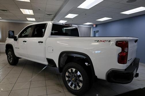 2025 Chevrolet Silverado 2500 Custom