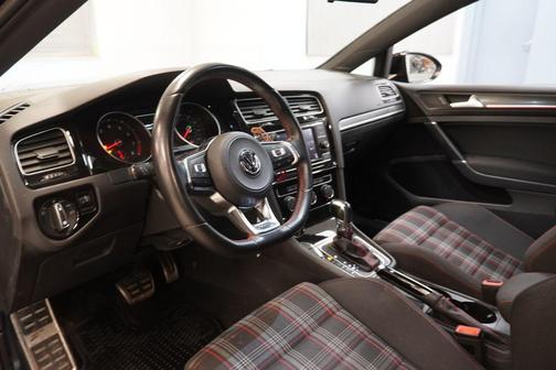 2019 Volkswagen Golf GTI 2.0T S