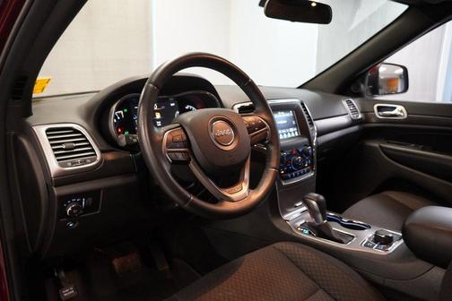 2018 Jeep Grand Cherokee Laredo E