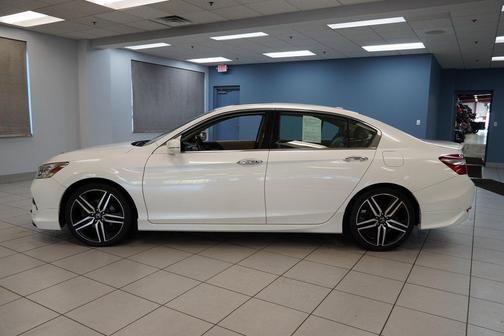 2016 Honda Accord Touring