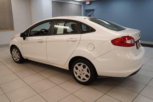 Oxford White 2012 Ford Fiesta S