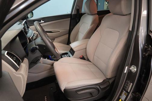 Magnetic Force Metallic 2020 Hyundai TUCSON SE